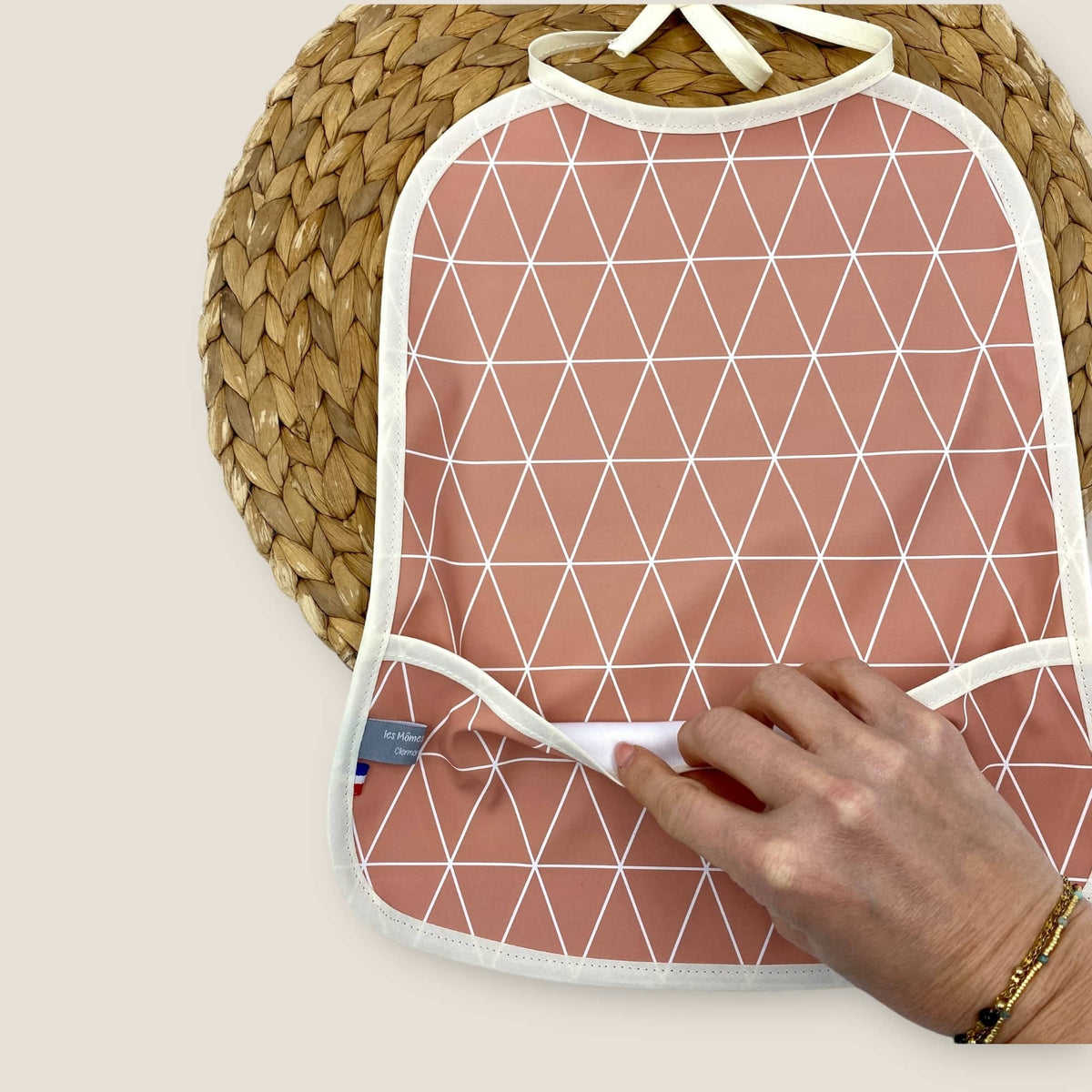 Bavoir serviette imperméable triangles