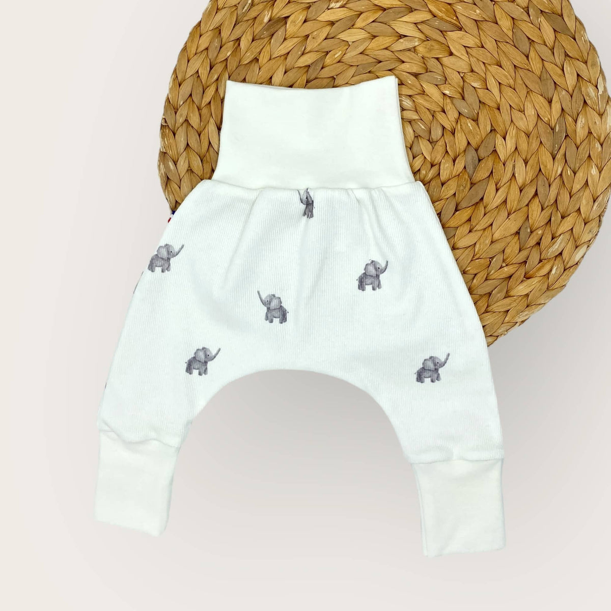 Sarouel bébé évolutif, pantalon pratique et modulable