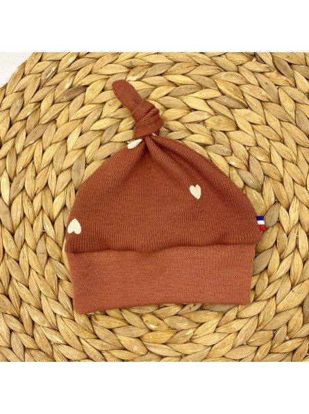 Bonnet enfant avec nœud décoratif, création artisanale