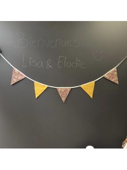 Guirlande de fanions Lisa