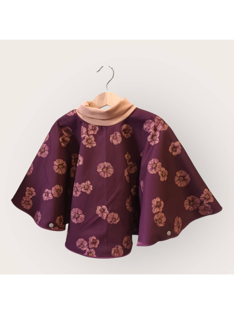 Poncho de voiture pour bébé, sécurisé et confortable. Made in France.