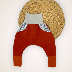 Sarouel évolutif en tissu molleton doux fabriqué en France