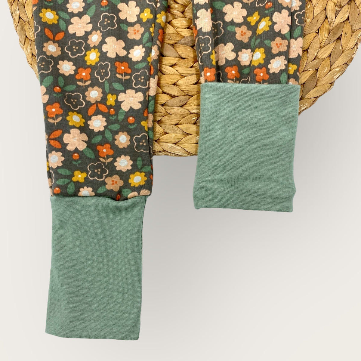 Sarouel bébé évolutif, pantalon confortable et modulable